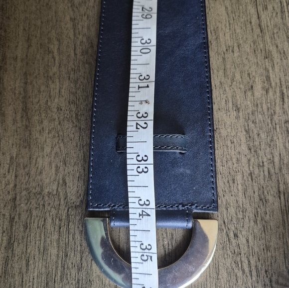 Ann Taylor Black Belt with Gold Buckle - Picture 12 of 16